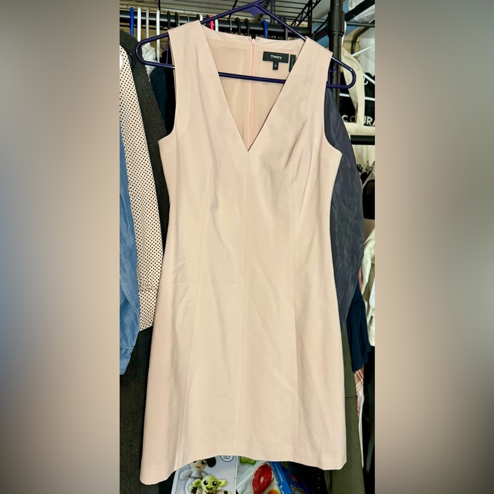 Theory dress v neck size 00